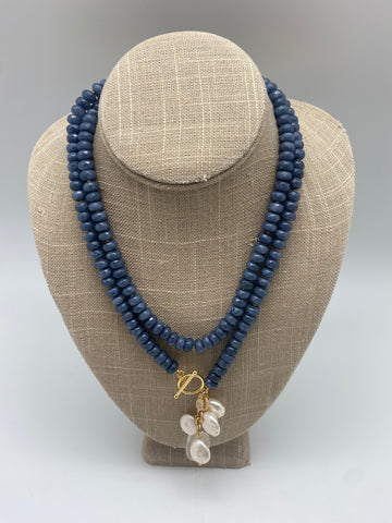 Ellinor Clasp Necklace - blue agate/crystal