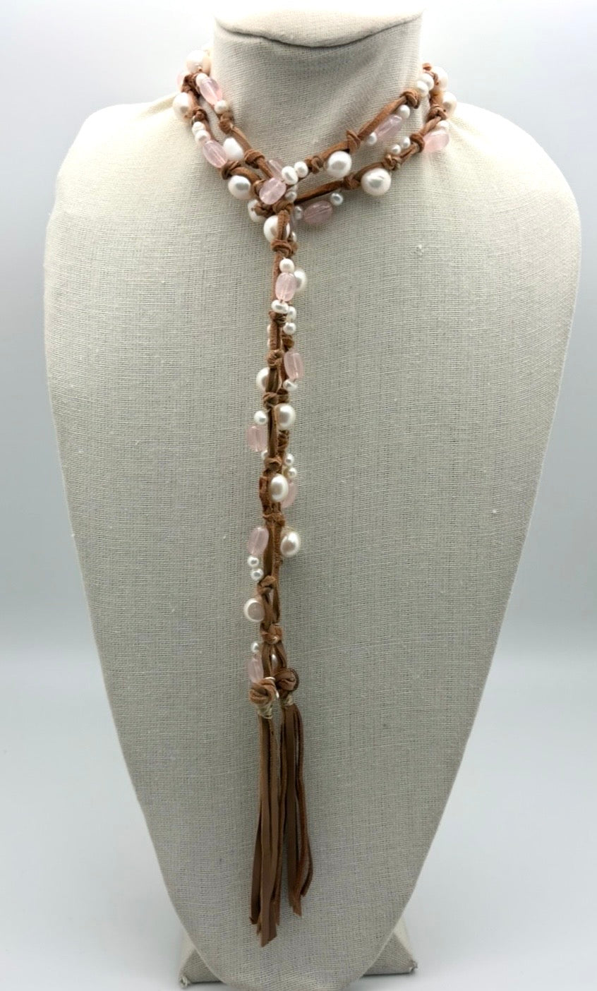 Inger Tassel Lariat - white pearl/rose quartz