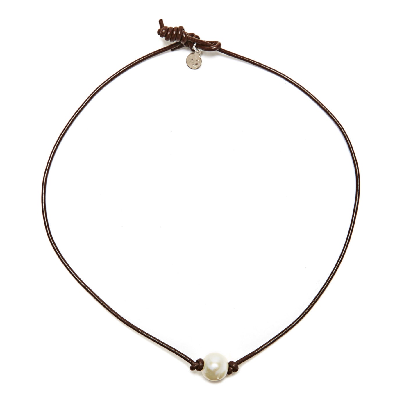 Victoria single pearl necklace - chocolate/white