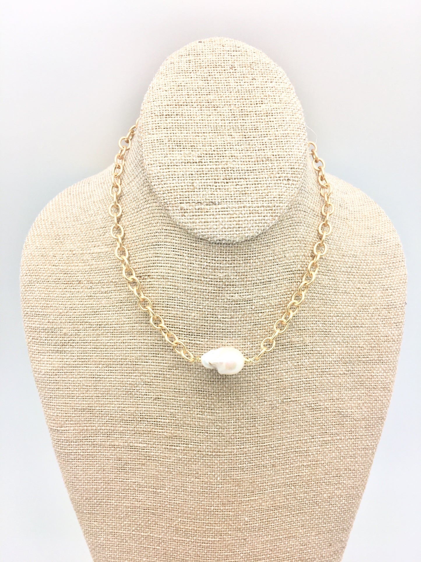 Malin short - gold smaller link