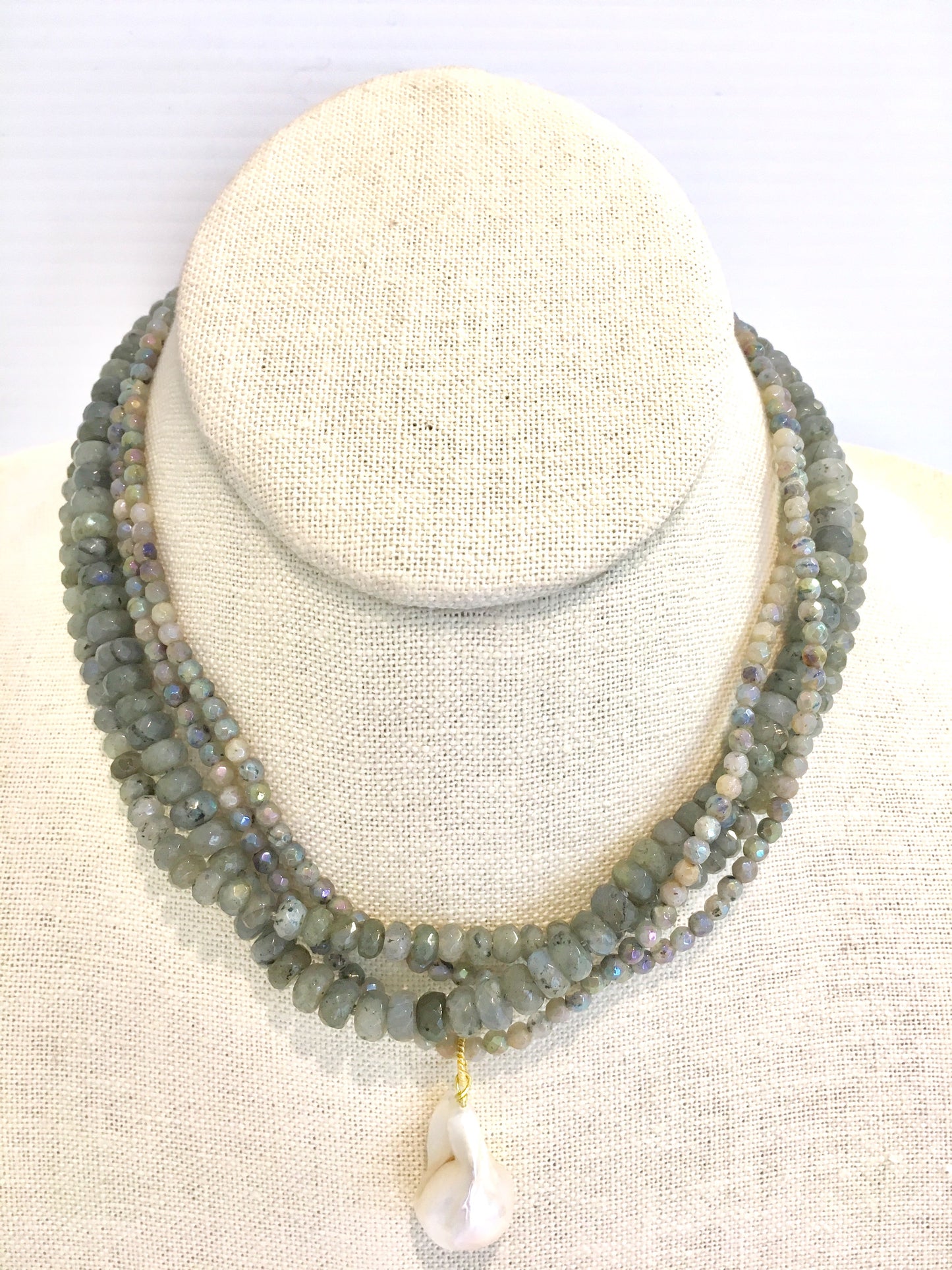 Karin necklace, labradorite