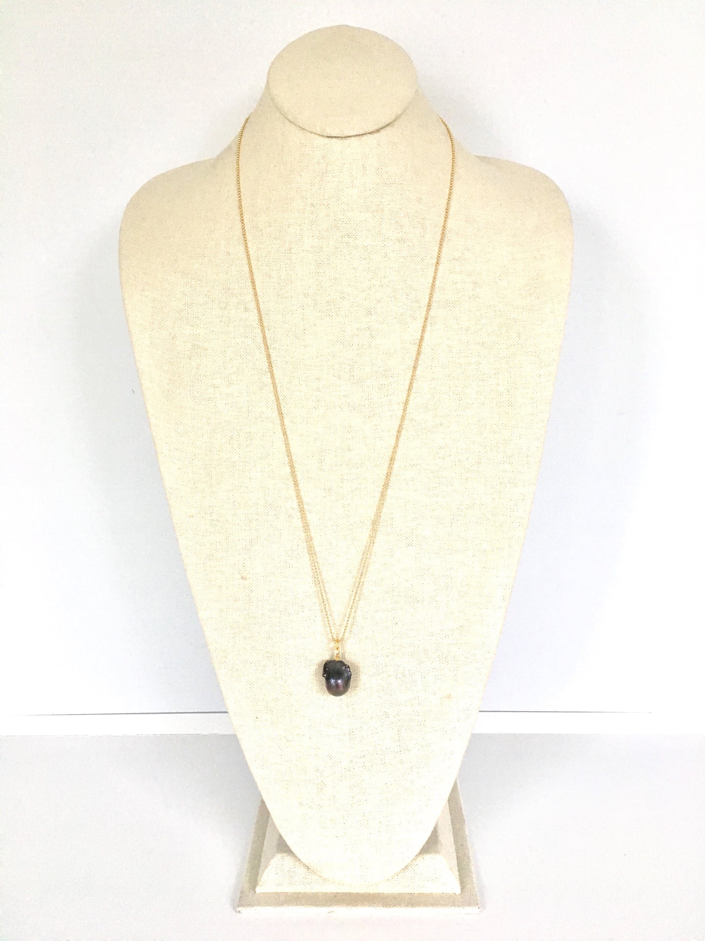 Tina baroque, gold/peacock pearl