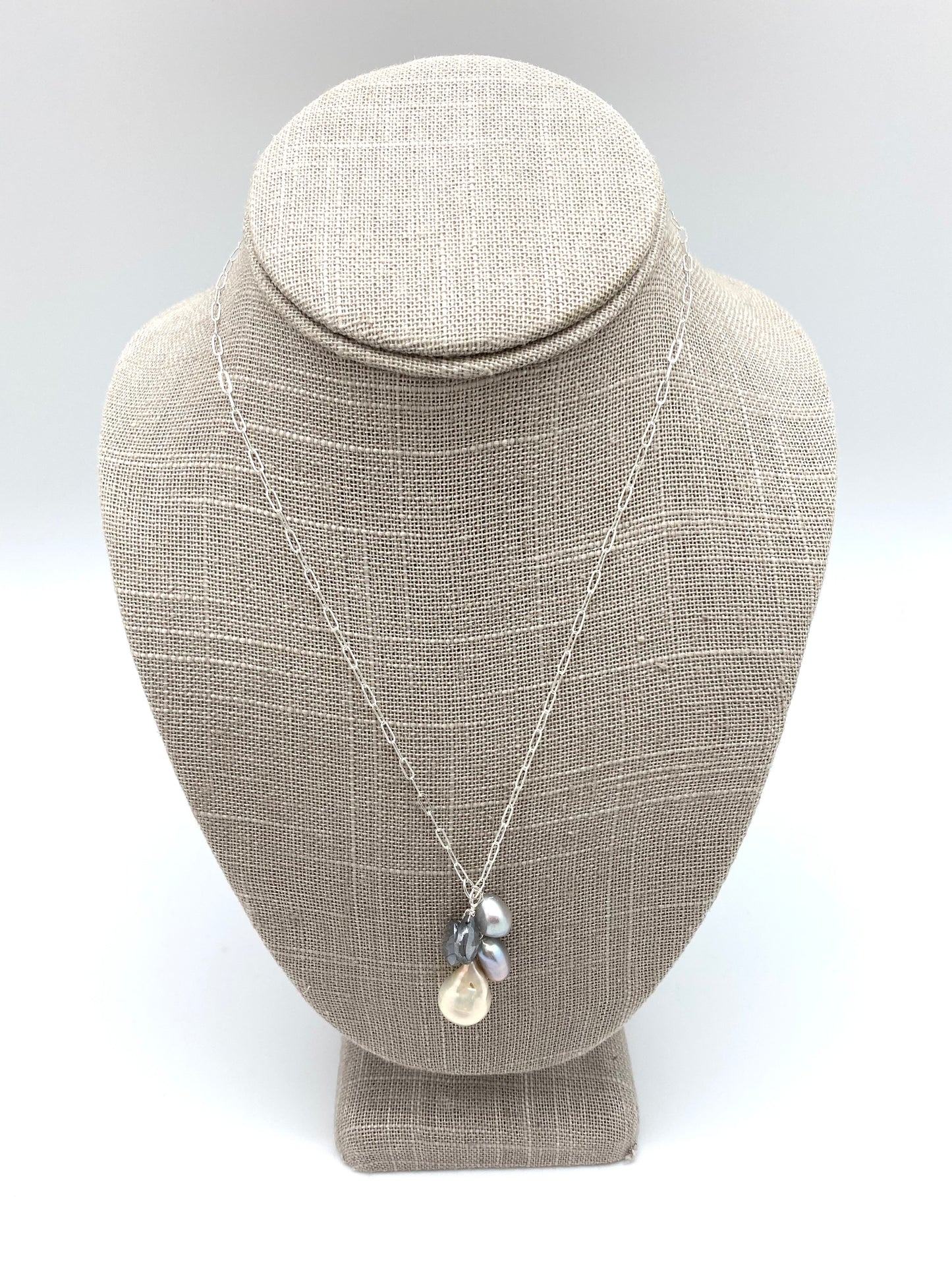 Ida necklace - silver/labradorite