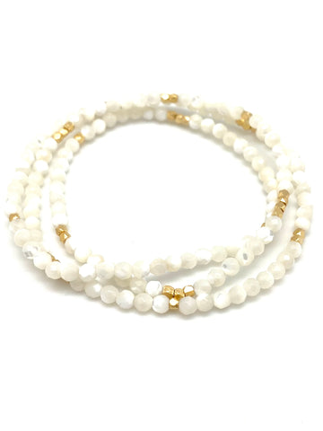 Sigrid beaded bracelet - mother of pearl