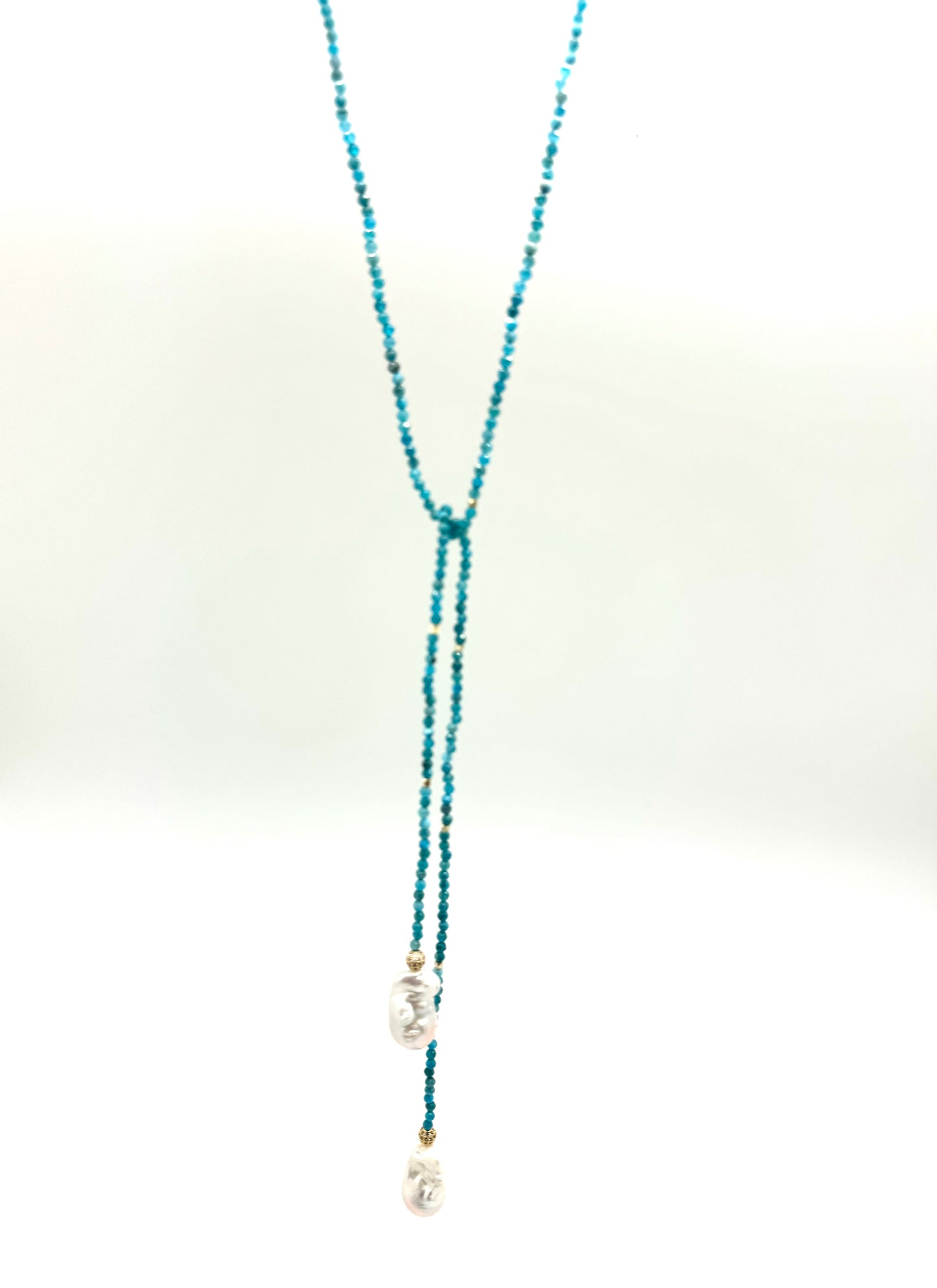 Iselia lariat-apatite/pearl