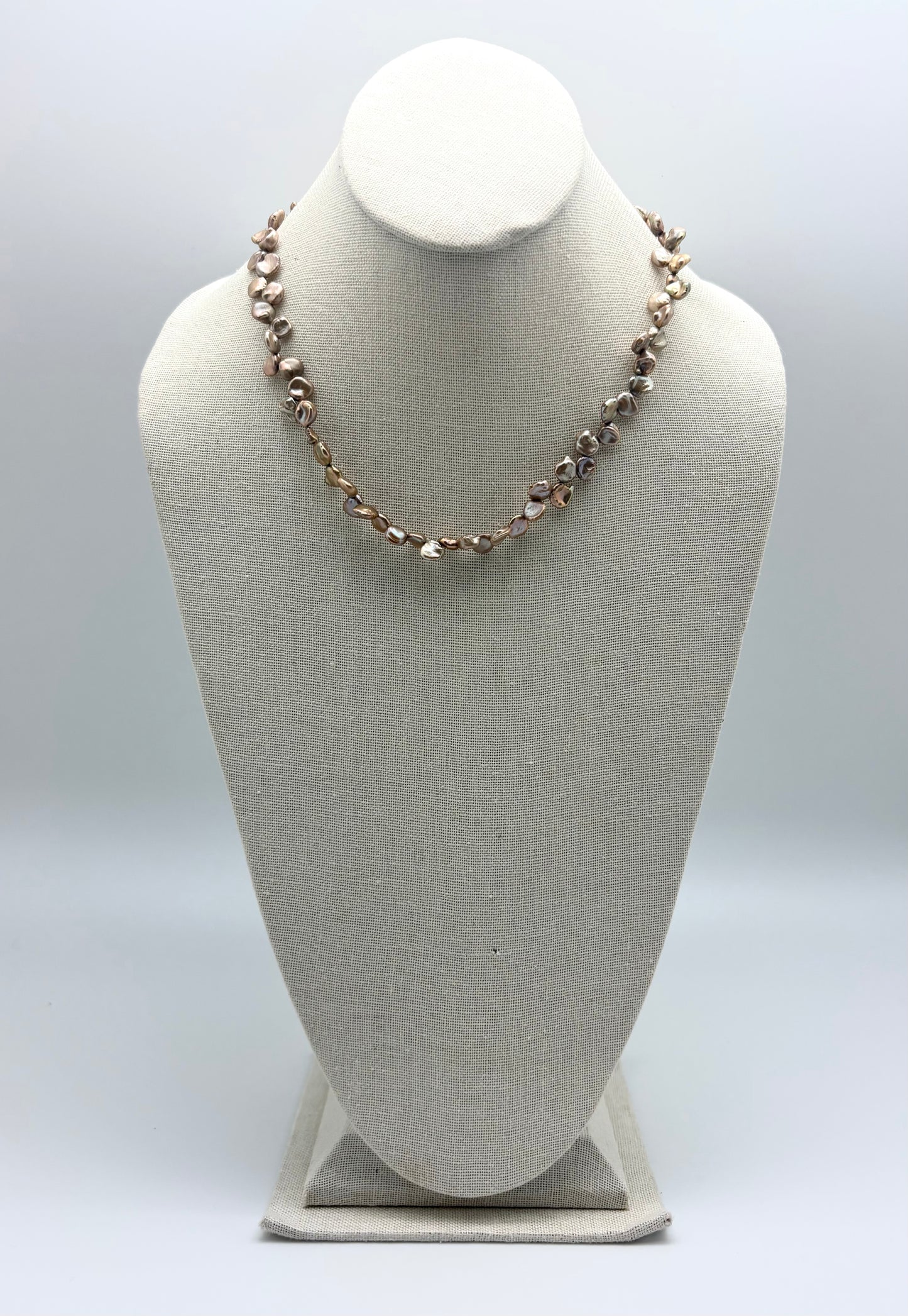 Chloe Keshi Necklace - champagne pearl