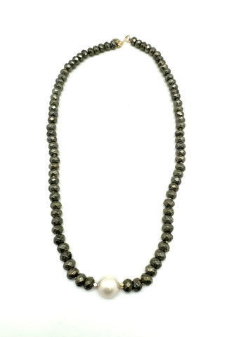 Maja necklace - pyrite