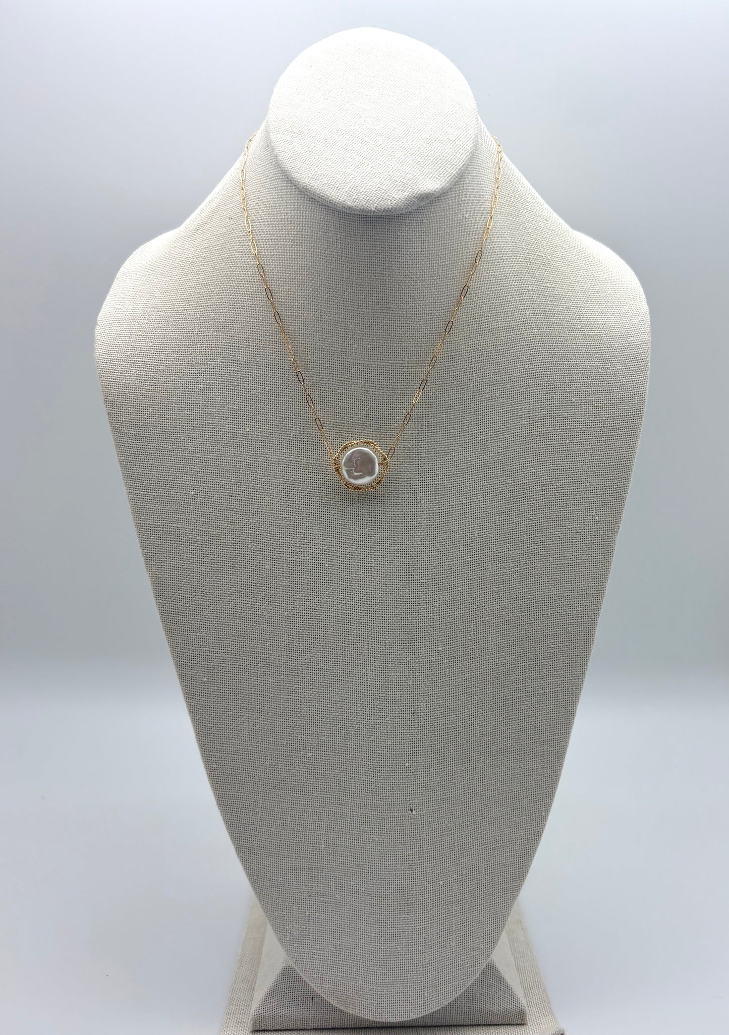 Elisia Coin Necklace - gold