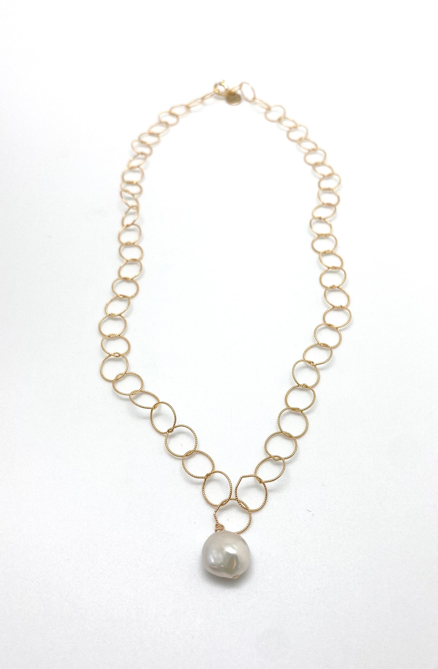 Elsa short necklace - gold fill