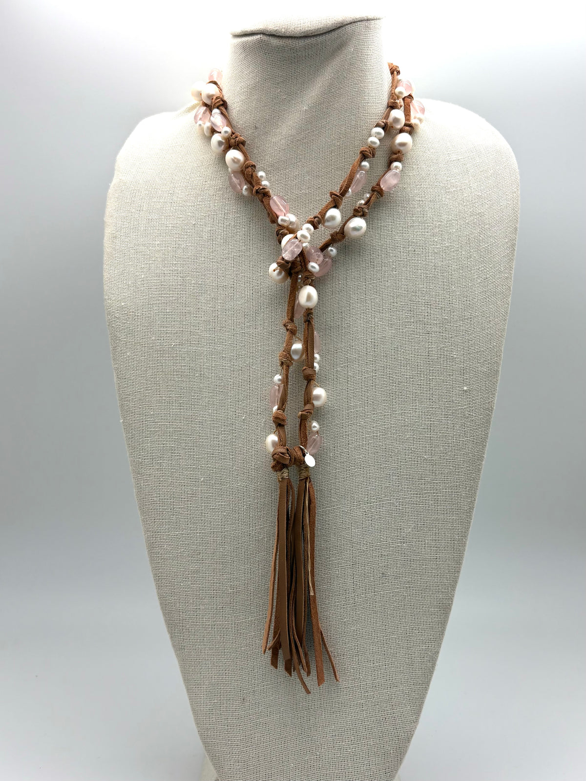 Inger Tassel Lariat - white pearl/rose quartz