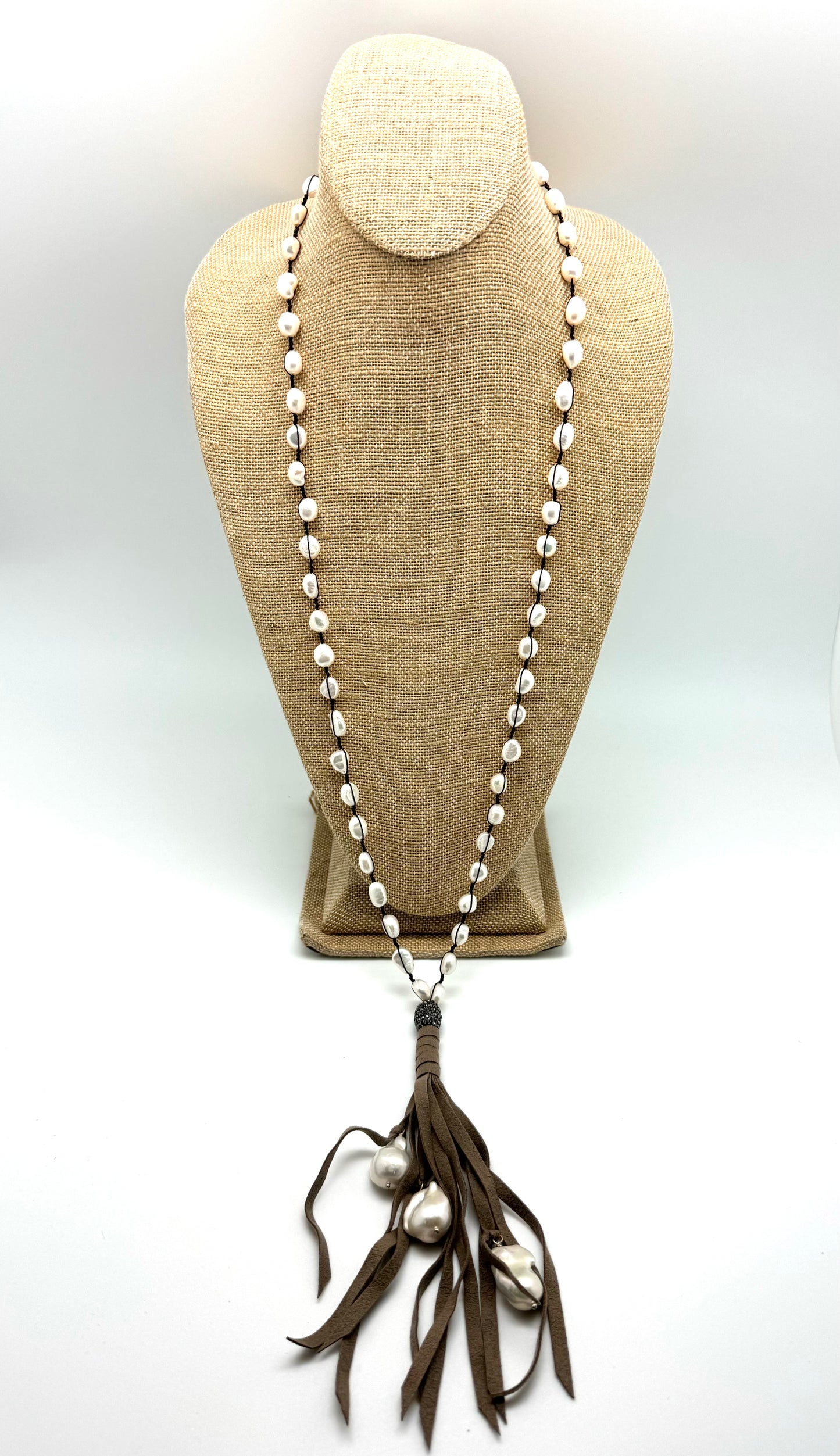 Ella Necklace - white pearl/taupe