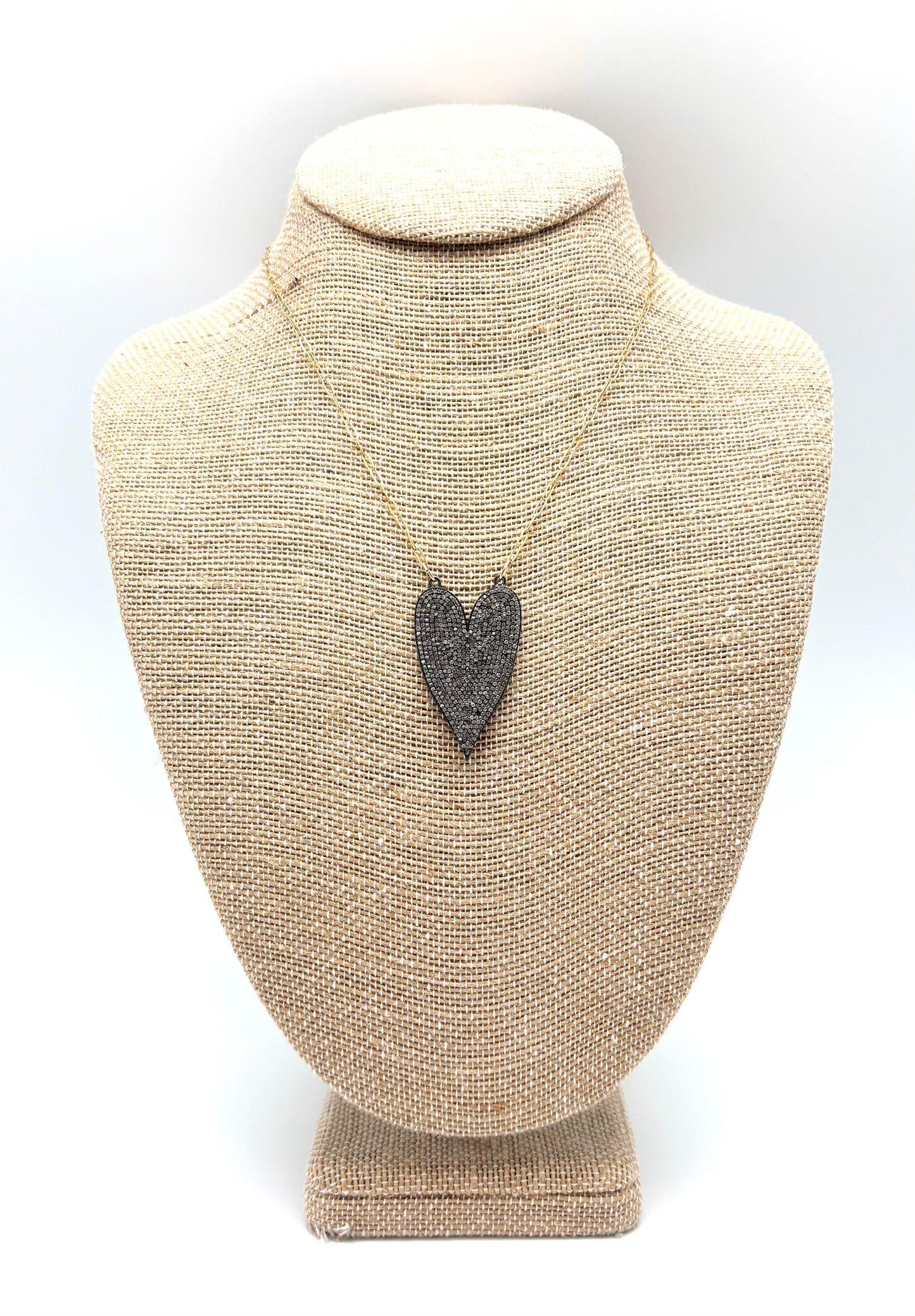 Diamond heart necklace-gold