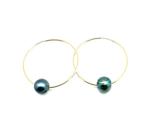 Mia pearl hoop - gold peacock