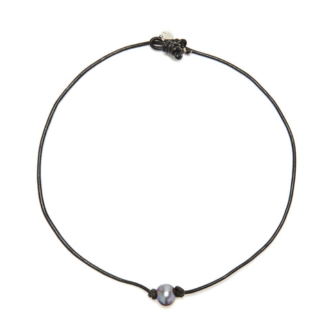 Victoria single pearl necklace - black/grey