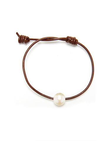 Victoria single pearl bracelet - chocolate/white