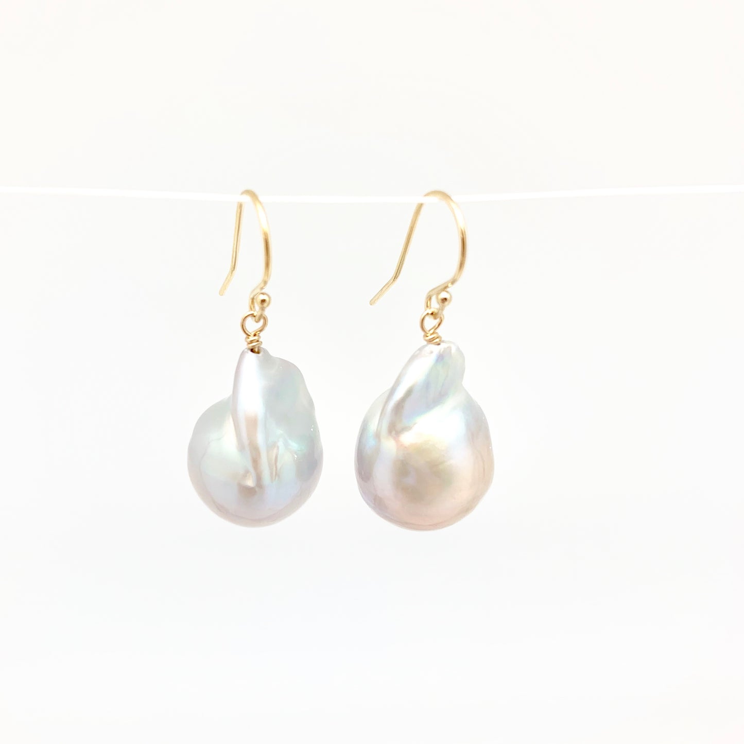 Baroque Earrings - gold/light grey