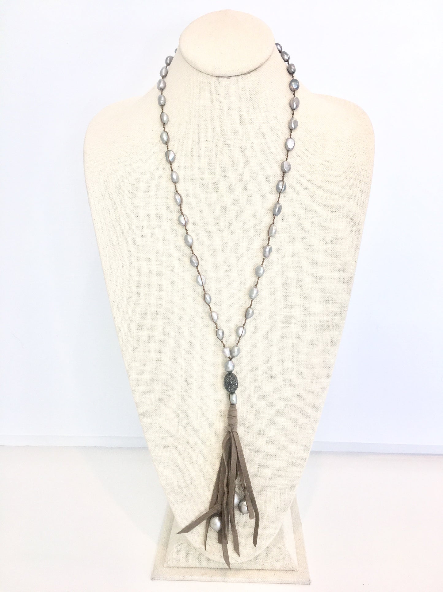 Ella Necklace - grey/taupe