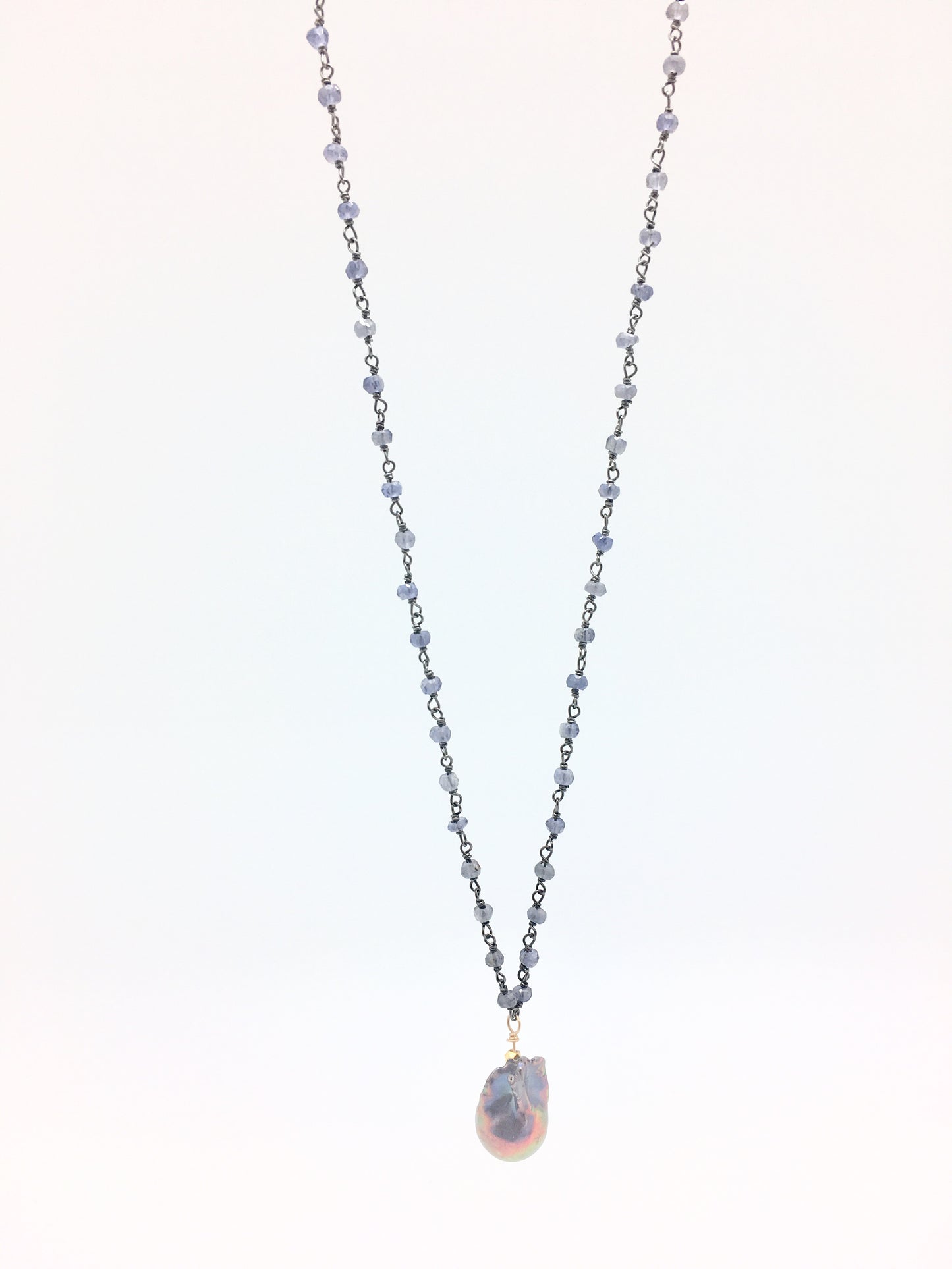 Diddi Long - iolite/peacock grey baroque pearl