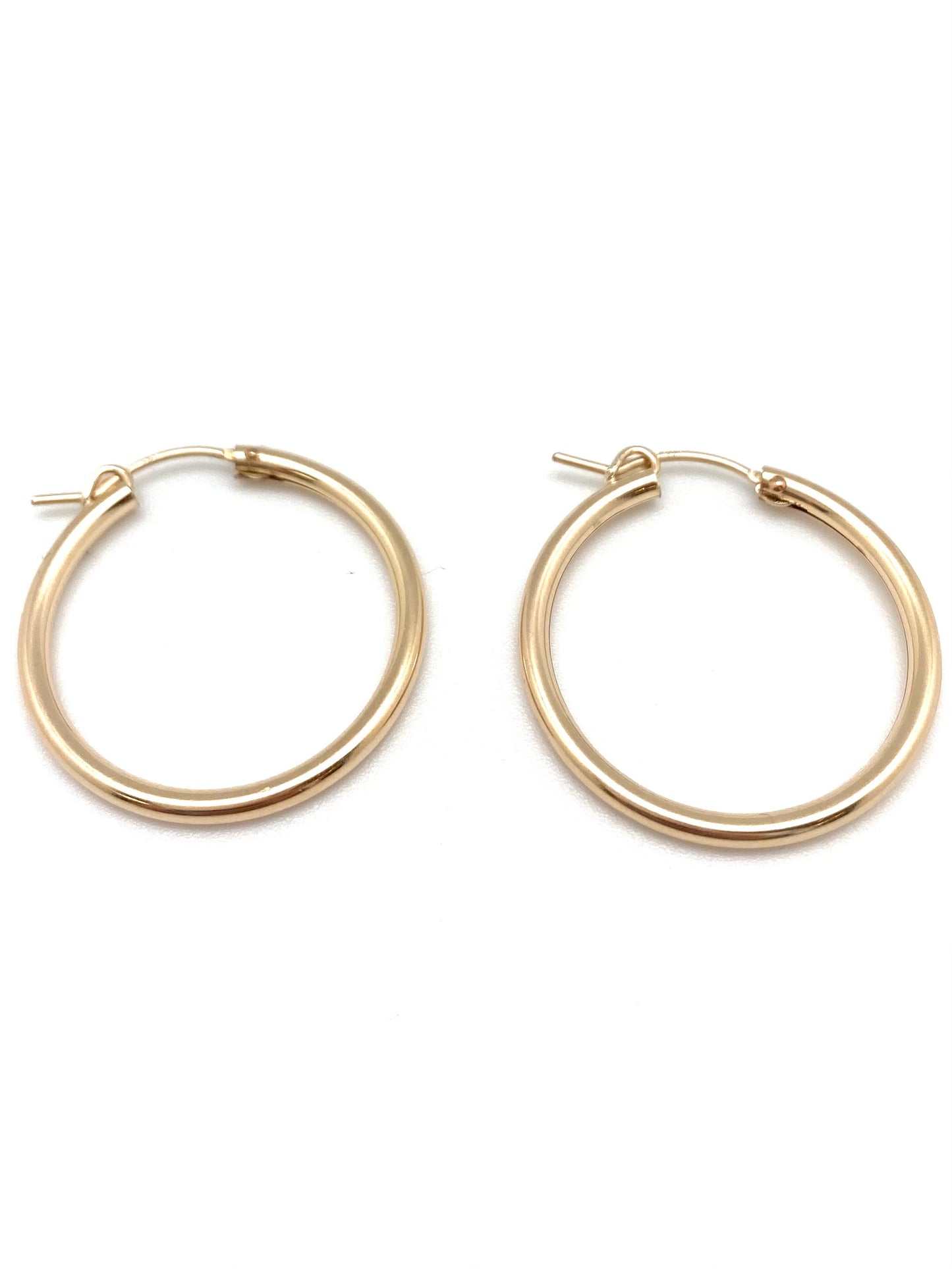 Nina hoop - large plain gold