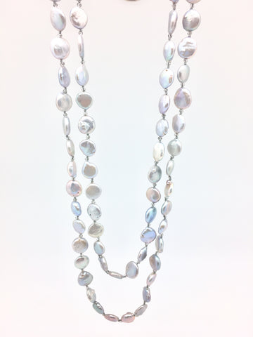 Iris long necklace, light grey coin