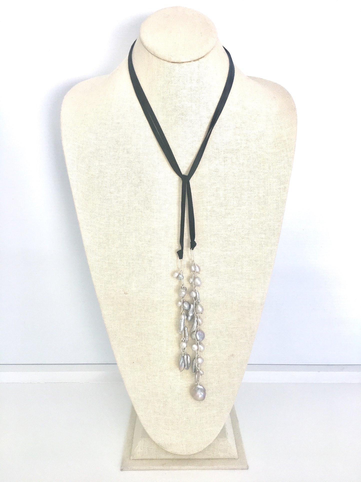 Astrid Lariat - grey/black