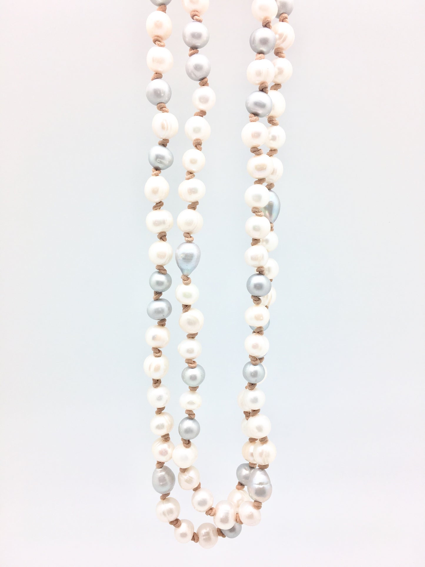 Ellen necklace - natural/white/light grey