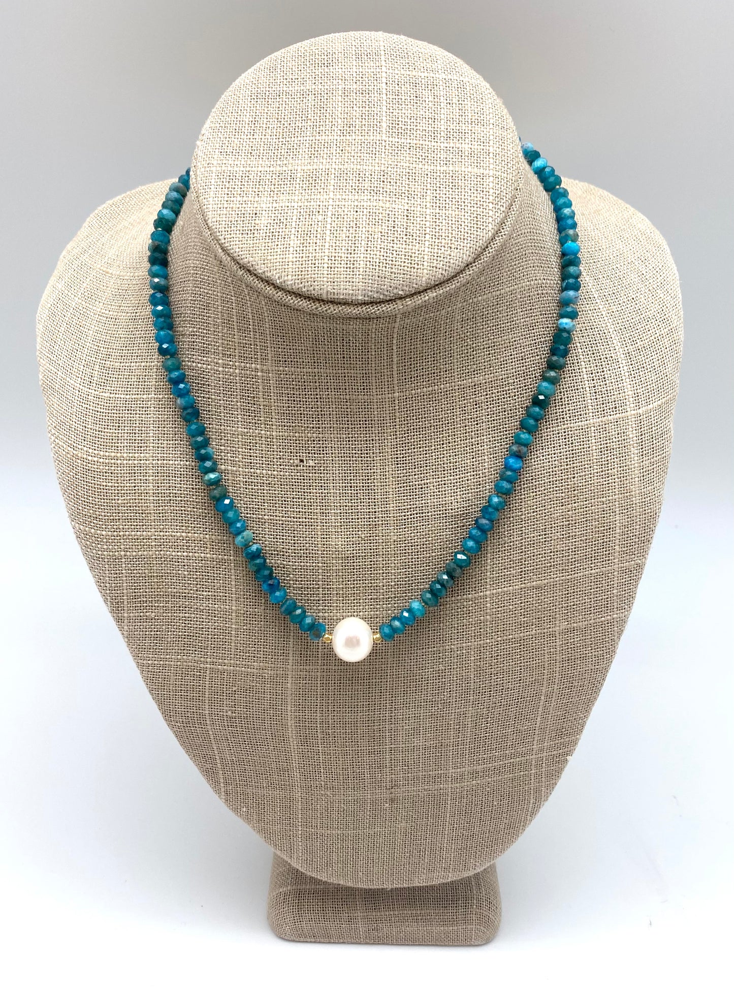 Maja necklace, apatite