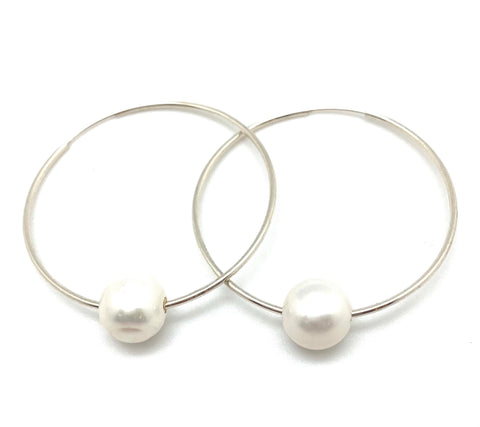 Mia pearl hoop- silver white