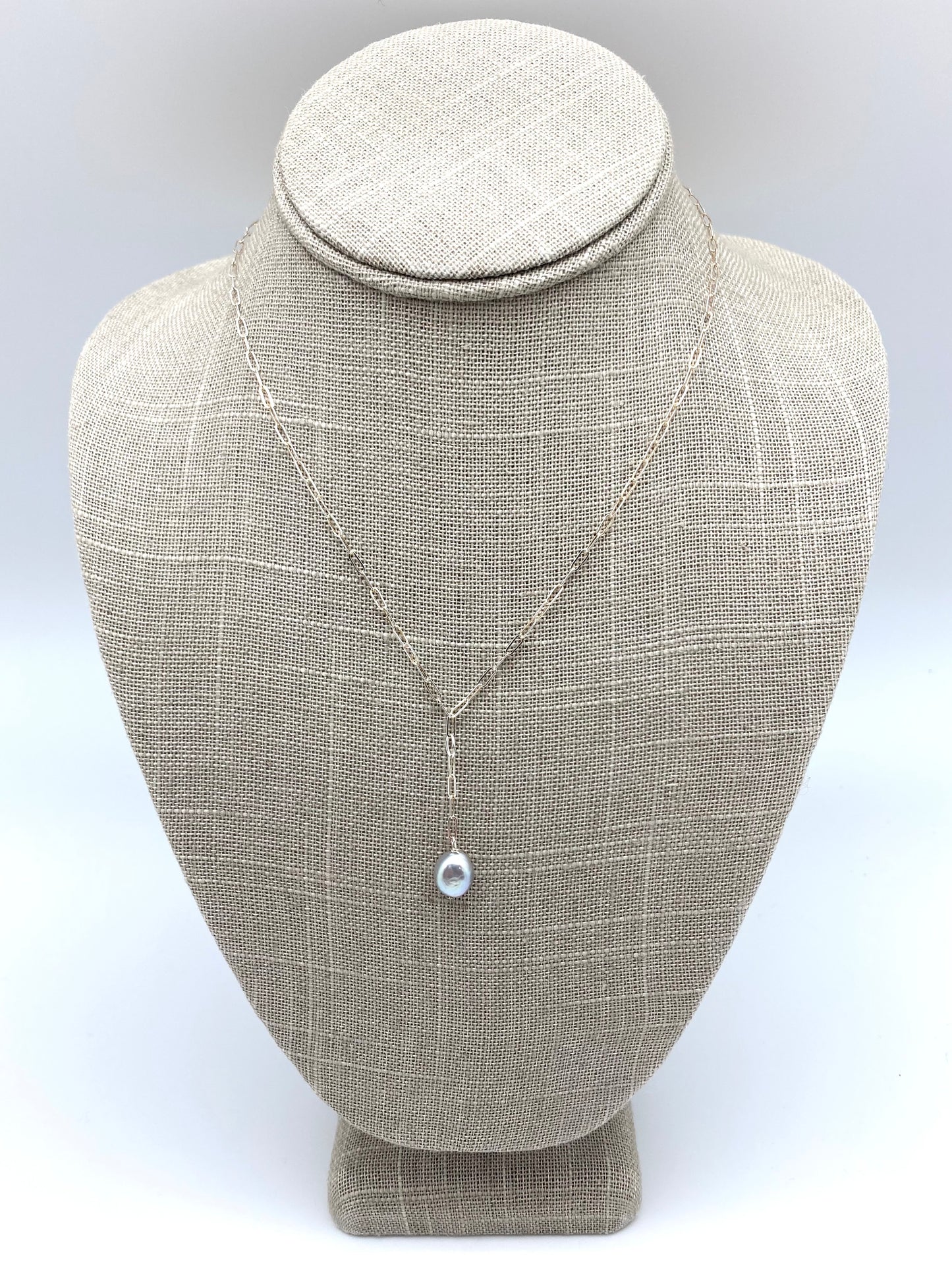 Marie Y Necklace - silver/light grey