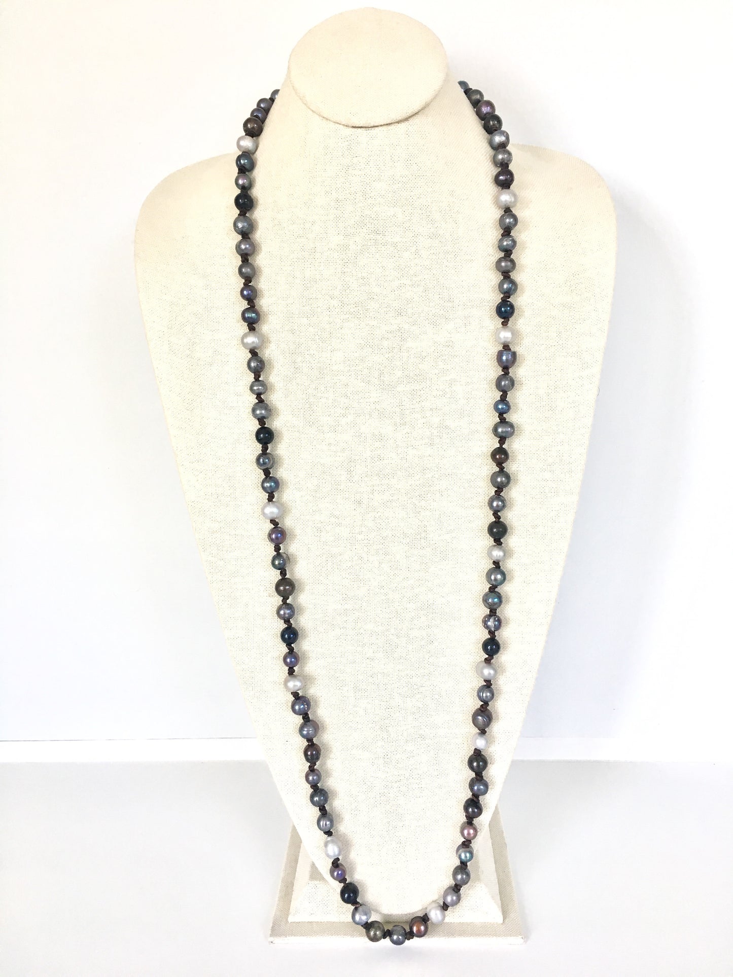 Ellen necklace - chocolate/grey