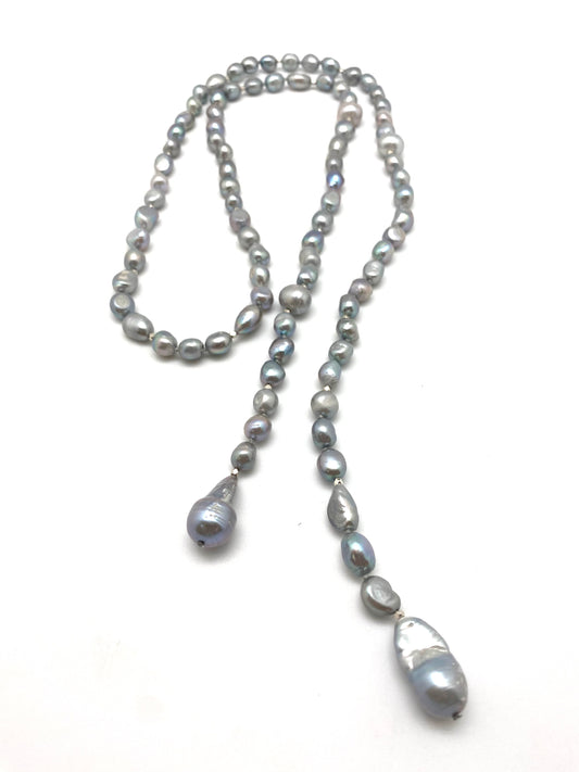 Alice lariat, grey pearl